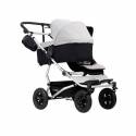 Dueto 3.0 Twin Stroller by Mountain Buggy com 1 berço prateado